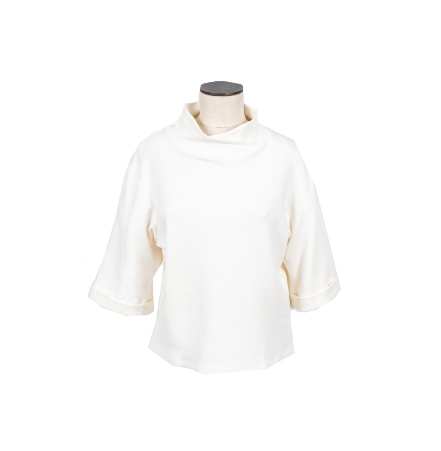 Ivory white sweater with short sleeves and fold over collar